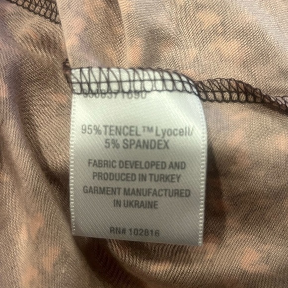 GARNET HILL Abstract Print Faux Wrap Dress - Picture 6 of 7